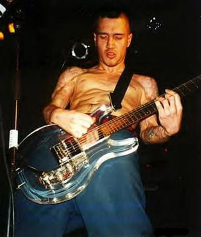 Here's the list of the best coolest most used John Frusciante guitars